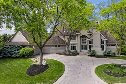 10860 Purdey Rd, Eden Prairie, MN 55347