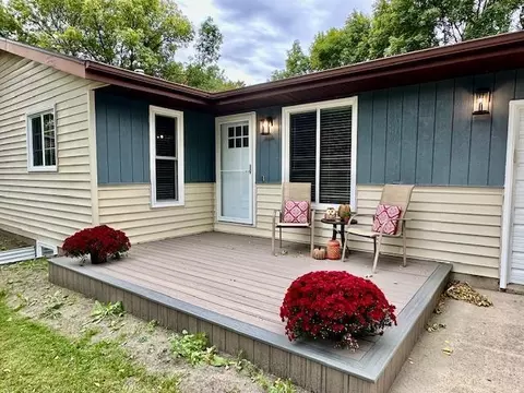 706 Maple St, Danube, MN 56230 photo 2