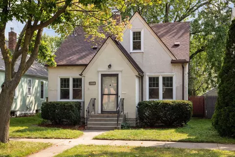1308 Margaret St, Saint Paul, MN 55106