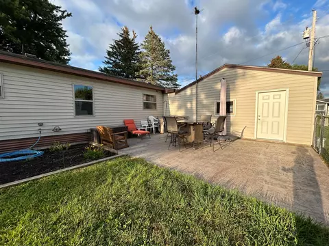 145 5th Ave NW, Elgin, MN 55932 photo 4