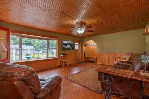 805 14th Ave SW, Willmar, MN 56201 photo 6