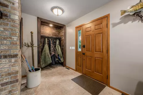 Entry Way - 51615 Timber Trl, Bigfork, MN 56628 photo 1 of 2