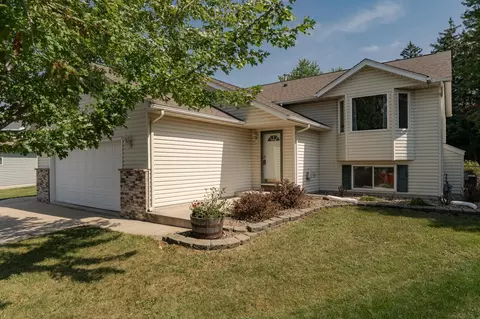 4954 Gem Ln NW, Rochester, MN 55901