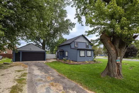 13 S Airport Dr, Dodge Center, MN 55927