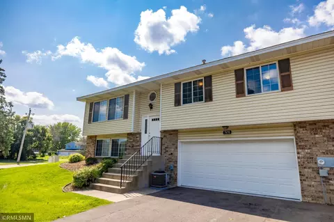 7670 Steepleview Rd, Woodbury, MN 55125