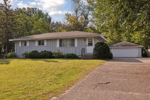 6617 76th Ave N, Brooklyn Park, MN 55428