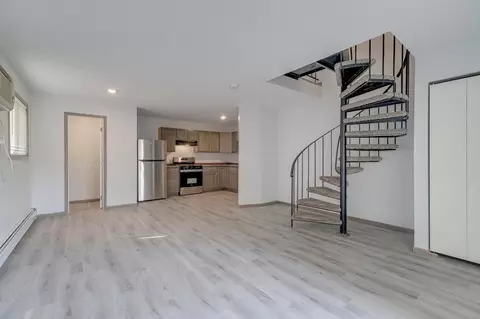 7446 72nd Ln N, Brooklyn Park, MN 55428