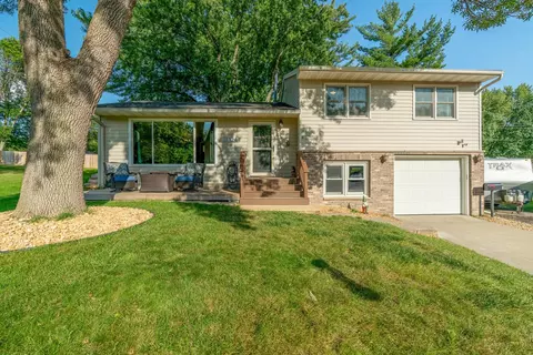 124 Sunbonnet Ln, Mankato, MN 56001