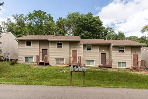 221 18th St SW, Rochester, MN 55902