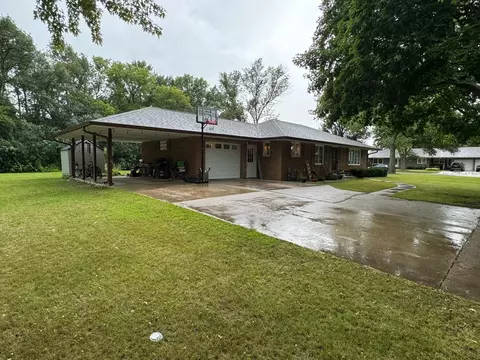 751 Clark St, Walnut Grove, MN 56180 photo 5