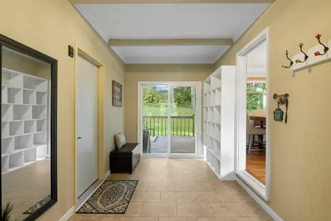 2364 Case Ave E, Maplewood, MN 55119 photo 16