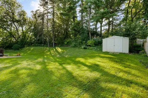 2364 Case Ave E, Maplewood, MN 55119 photo 2