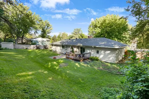 2364 Case Ave E, Maplewood, MN 55119 photo 31