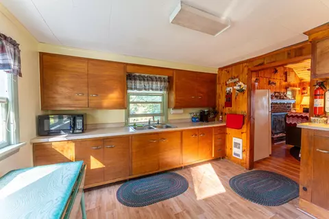 8379 Soderholm Beach Rd, Cook, MN 55723 photo 3
