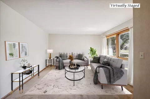 1200 W 139th St, Burnsville, MN 55337