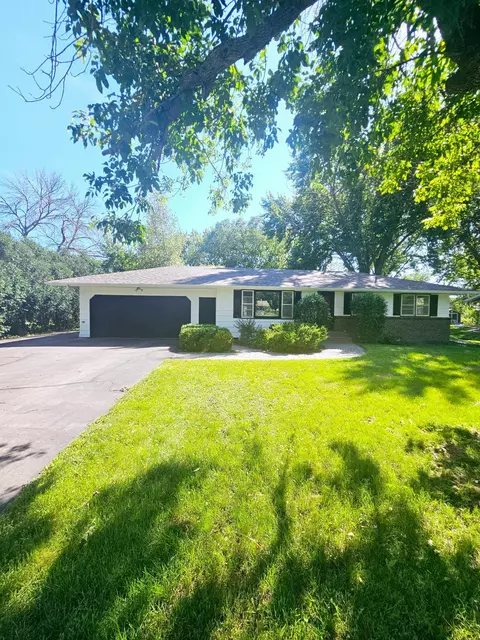 6849 Casey Pkwy, Prior Lake, MN 55372