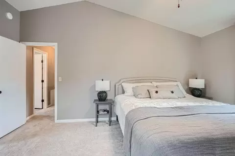 661 Coventry Pkwy, Eagan, MN 55123 photo 13