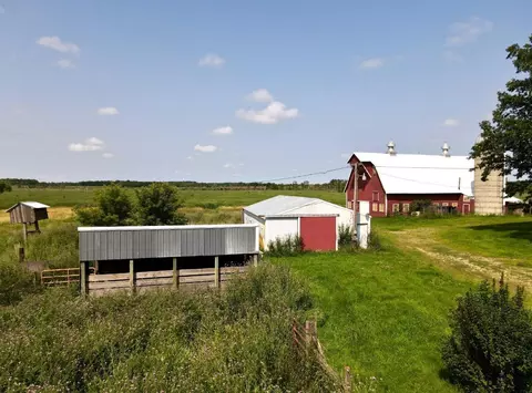 Exterior - 39401 Us 71, Eagle Bend, MN 56446 photo 2 of 6