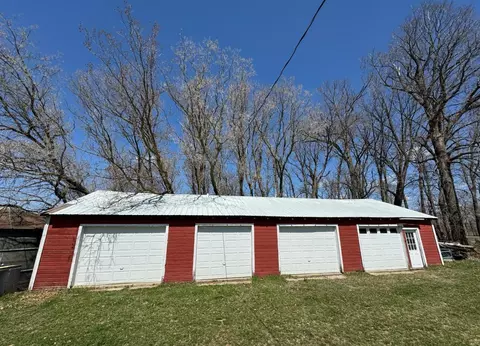 Exterior - 39401 Us 71, Eagle Bend, MN 56446 photo 4 of 6