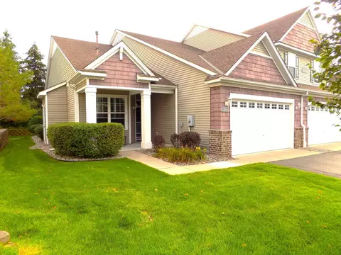 4384 Empress Dr N #3, Hugo, MN 55038