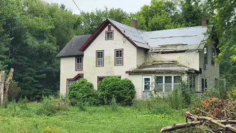53621 Falcon Ave, Rush City, MN 55069