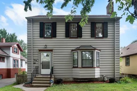106 Geranium Ave W, Saint Paul, MN 55117