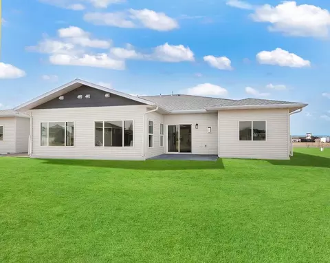 805 9th Ave SW #A, Perham, MN 56573 photo 3