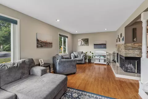 814 E 86th St, Minneapolis, MN 55420 photo 8