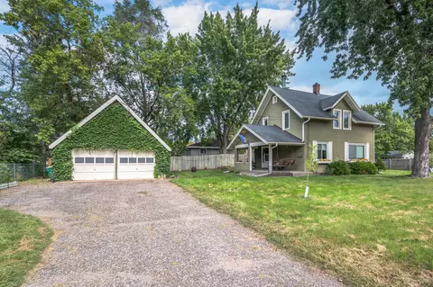 814 E 86th St, Minneapolis, MN 55420