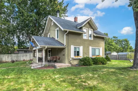 814 E 86th St, Minneapolis, MN 55420 photo 2