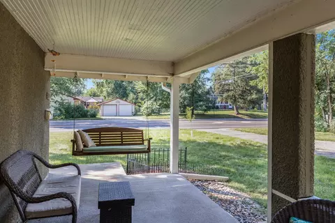 814 E 86th St, Minneapolis, MN 55420 photo 3