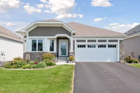1070 77th St W, Victoria, MN 55386