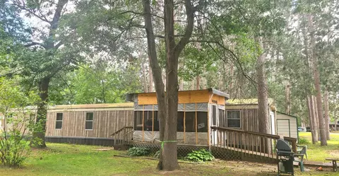 312 Benson Dr, Spooner, WI 54801