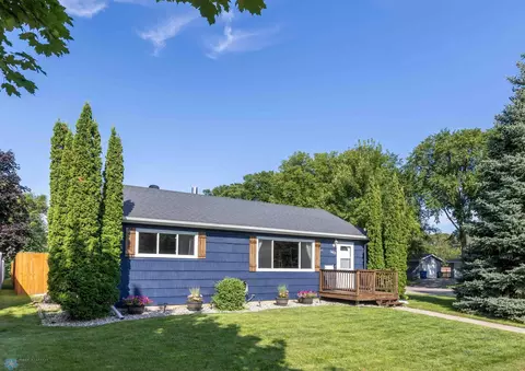 1403 17th St S, Moorhead, MN 56560