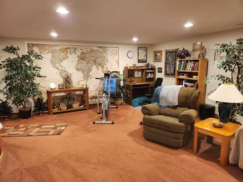 718 S 3rd Ave, Albert Lea, MN 56007 photo 23