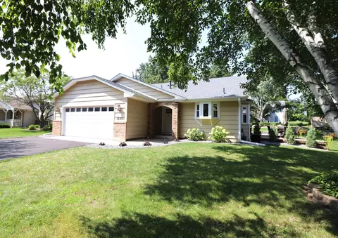 5649 143rd St W, Apple Valley, MN 55124