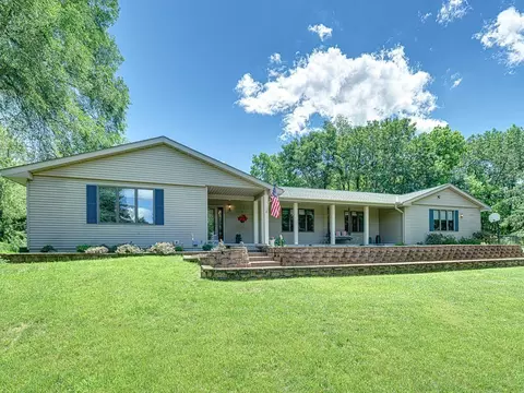 5367 Jamaca Ave N, Lake Elmo, MN 55042