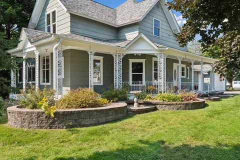 113 N Dana St, Ellsworth, WI 54011