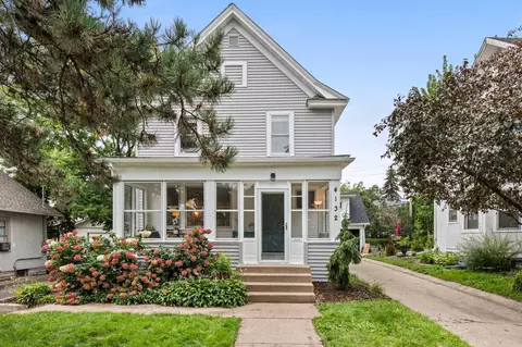 4132 Bryant Ave S, Minneapolis, MN 55409