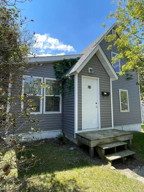 614 5th St NW, Bemidji, MN 56601