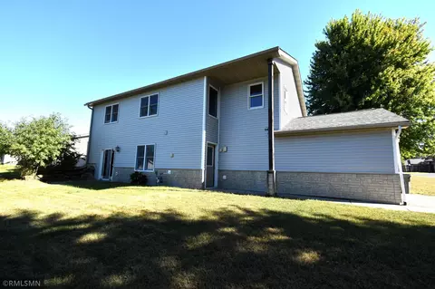 1984 Windmill Dr, Baldwin, WI 54002 photo 15