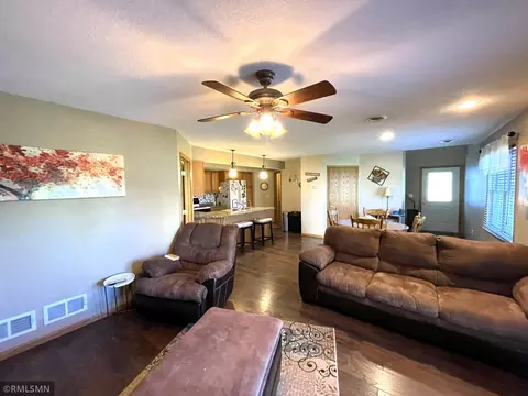 1984 Windmill Dr, Baldwin, WI 54002 photo 7