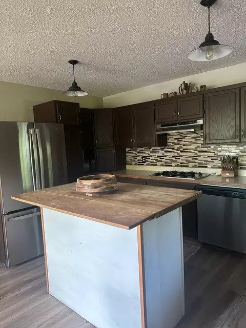 Kitchen - 47574 240th Ave, Mcgregor, MN 55760 photo 5 of 8