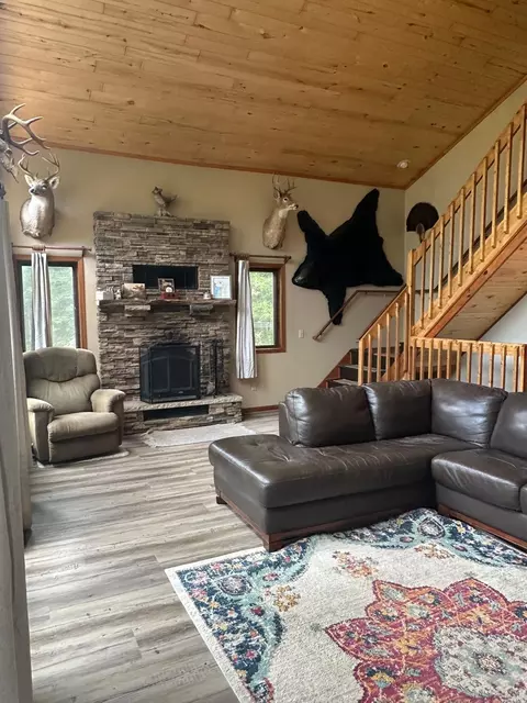 Living - 47574 240th Ave, Mcgregor, MN 55760 photo 2 of 9
