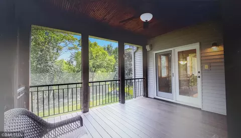 679 Pine Cone Trl, Eagan, MN 55123 photo 16