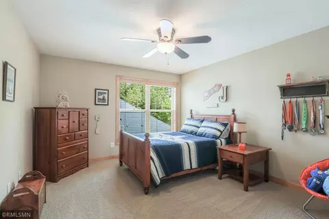 679 Pine Cone Trl, Eagan, MN 55123 photo 33