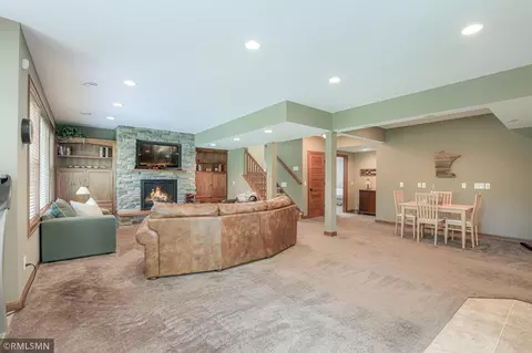 679 Pine Cone Trl, Eagan, MN 55123 photo 43