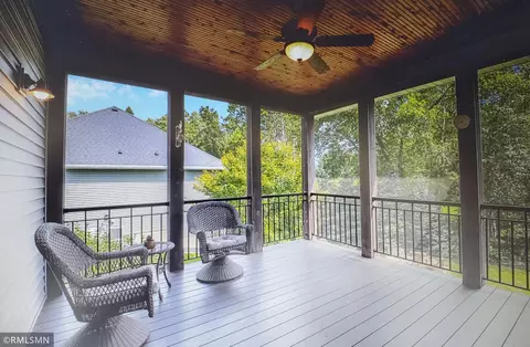 679 Pine Cone Trl, Eagan, MN 55123 photo 15
