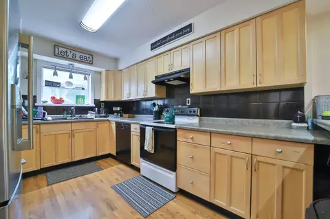 718 SW 4th St, Brainerd, MN 56401 photo 2