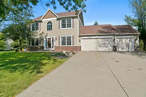 17706 Hillwood Ave, Lakeville, MN 55044